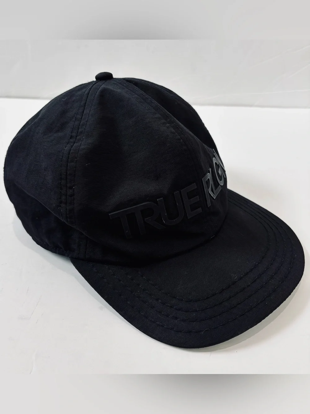 True Religion Man's Logo lightning bolt hat baseball cap black one size